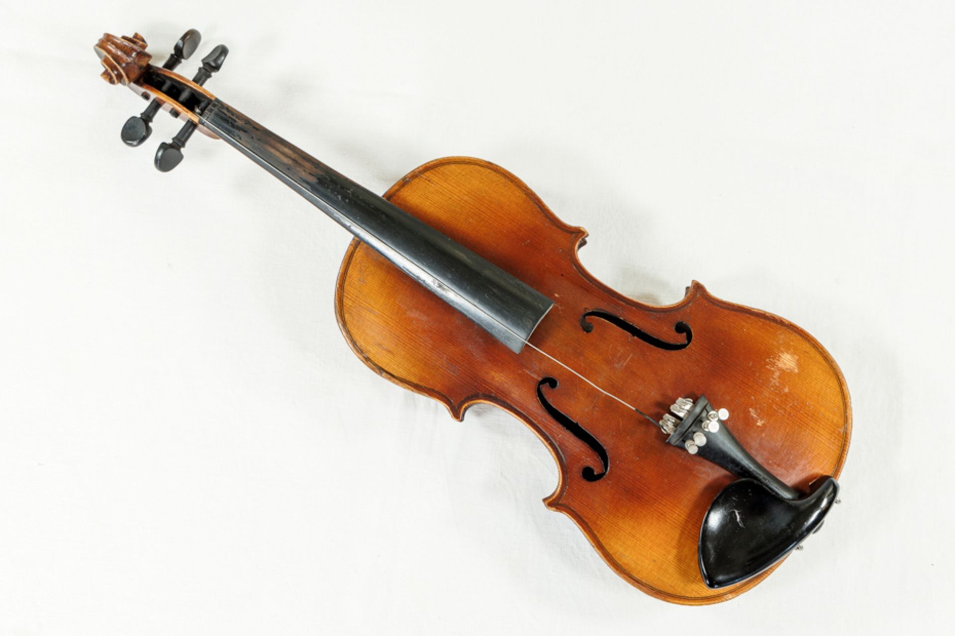 ALTE VIOLINE MIT GEIGENKASTEN - Bild 2 aus 6