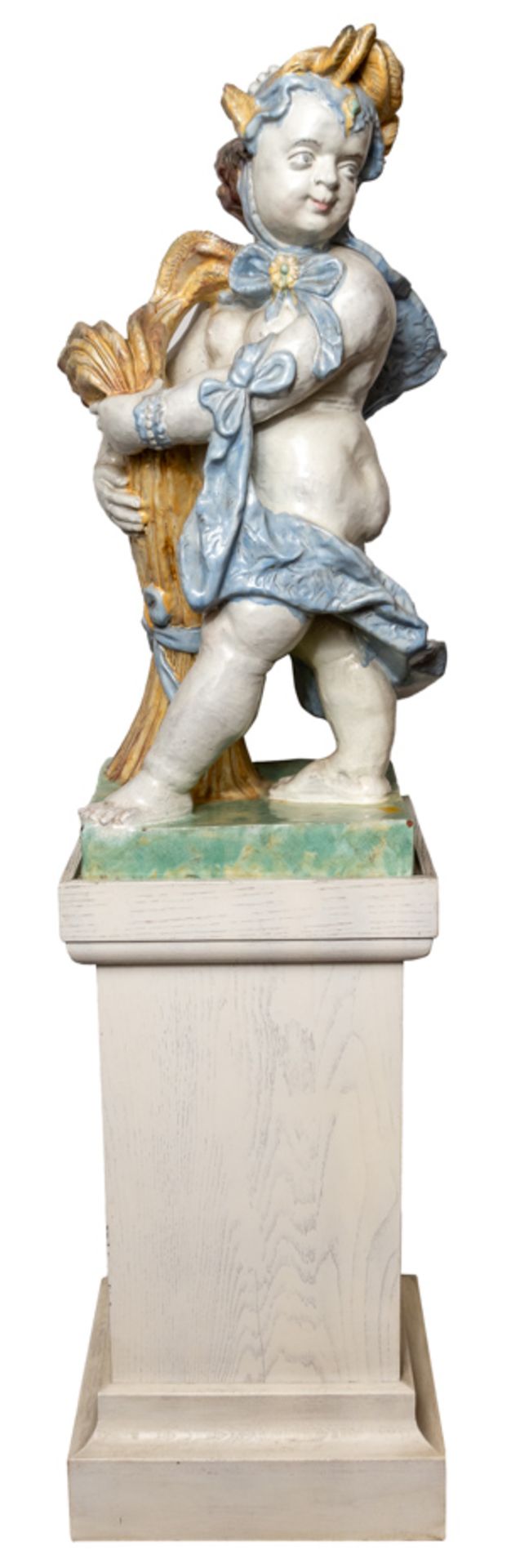 MONUMENTALE FIGUR EINES PUTTO