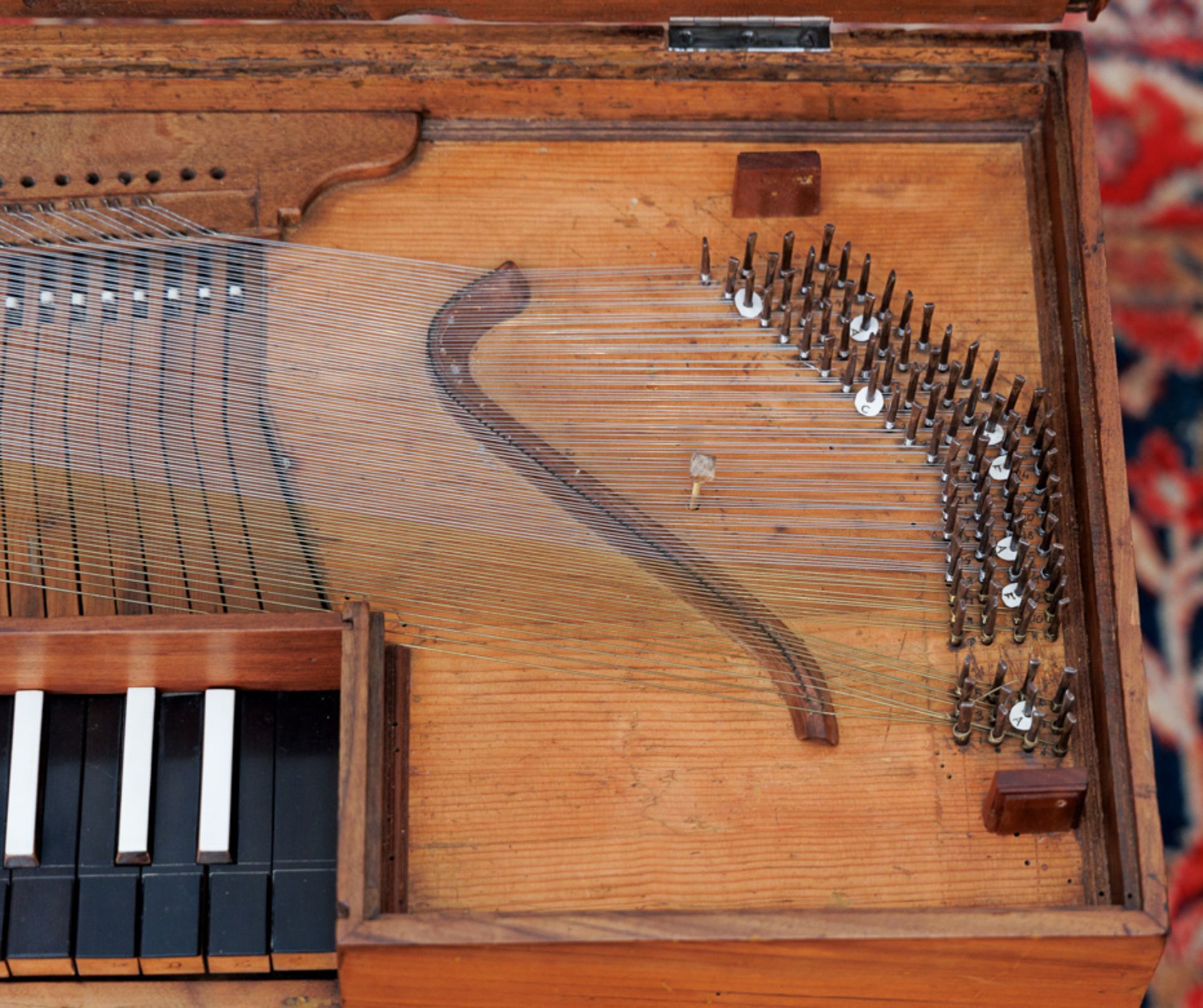 UNSIGNED SMALL SQUAREPIANO, PANTALON, POSSIBLY ITALY CIRCA 1770-1780 - Image 4 of 8