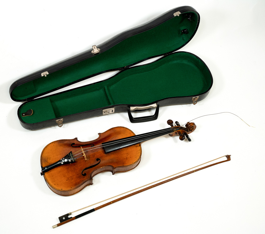HISTORICAL ELEGANT VIOLIN WITH DECORATED BACK AND MATCHING CASE
