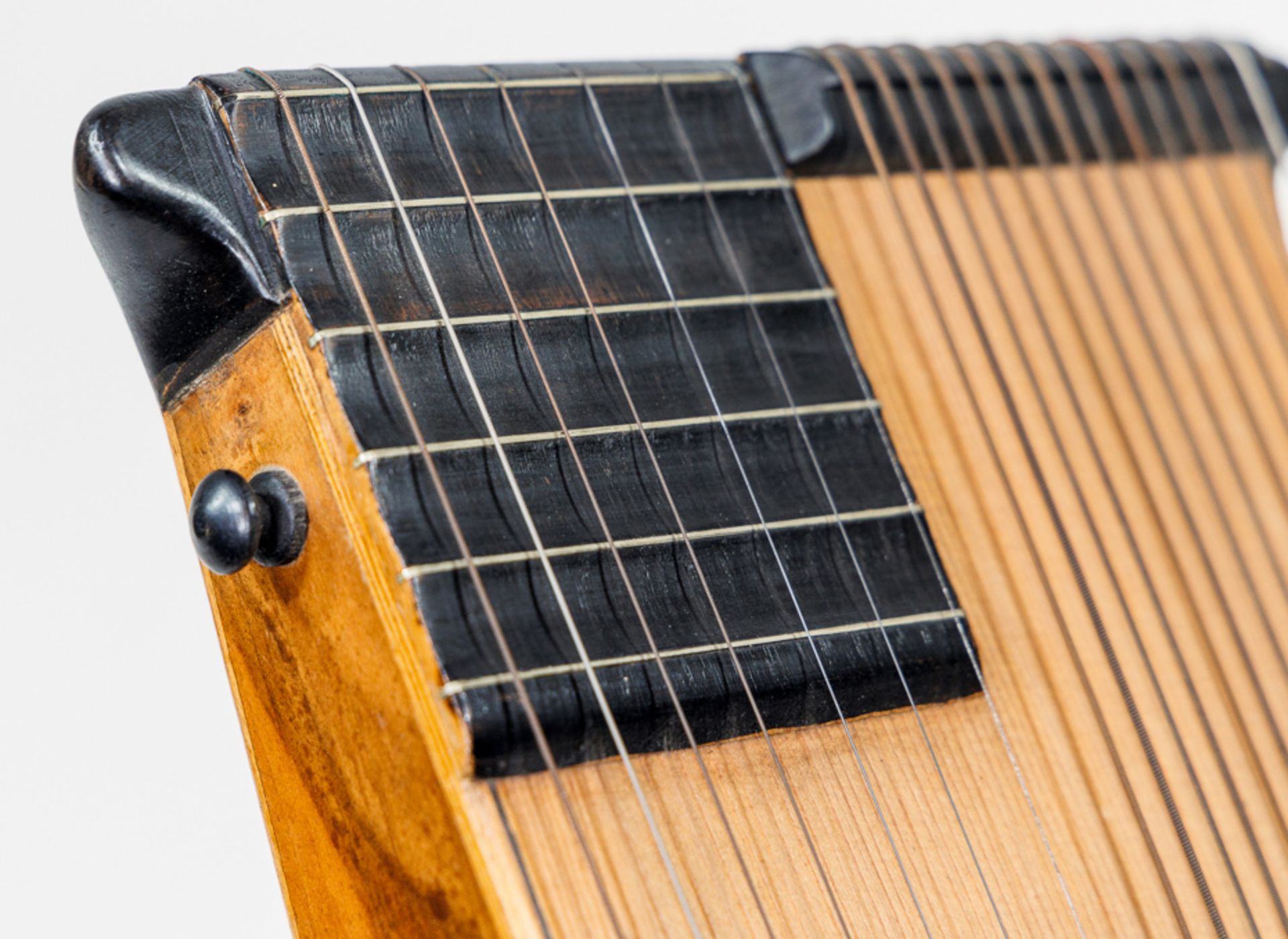 CONVOLUTE: HARP ZITHER AND STOESSEL'S BASSLUTE, 20TH CENTURY - Image 9 of 9