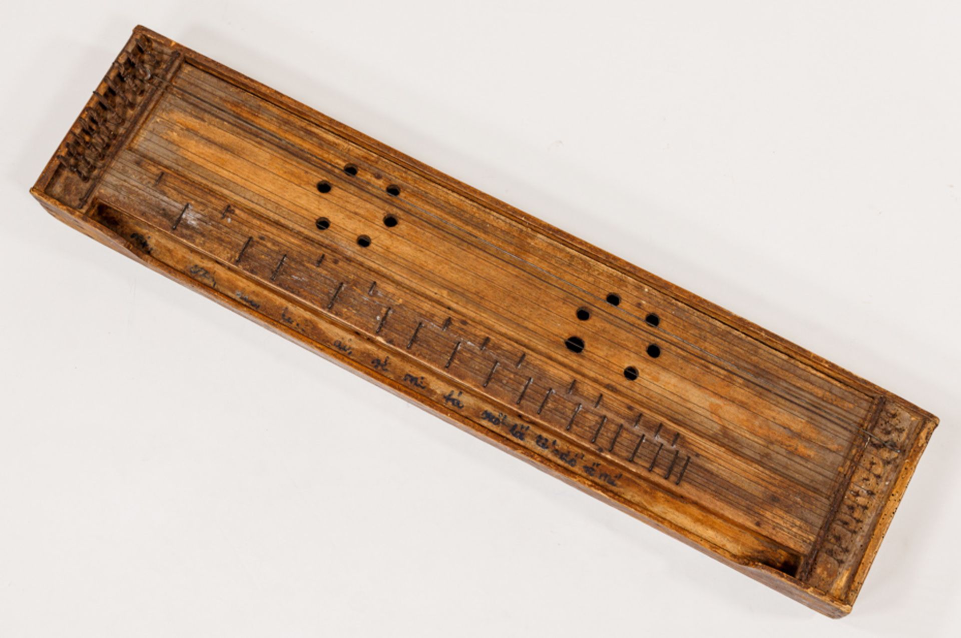 CONVOLUTE DOVECOTE ZITHER AND SMALL-HEADED ZITHER/CITERA, HUNGARY, 19TH/20TH CENTURY - Image 2 of 9