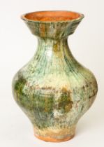 VASE IN HU-FORM