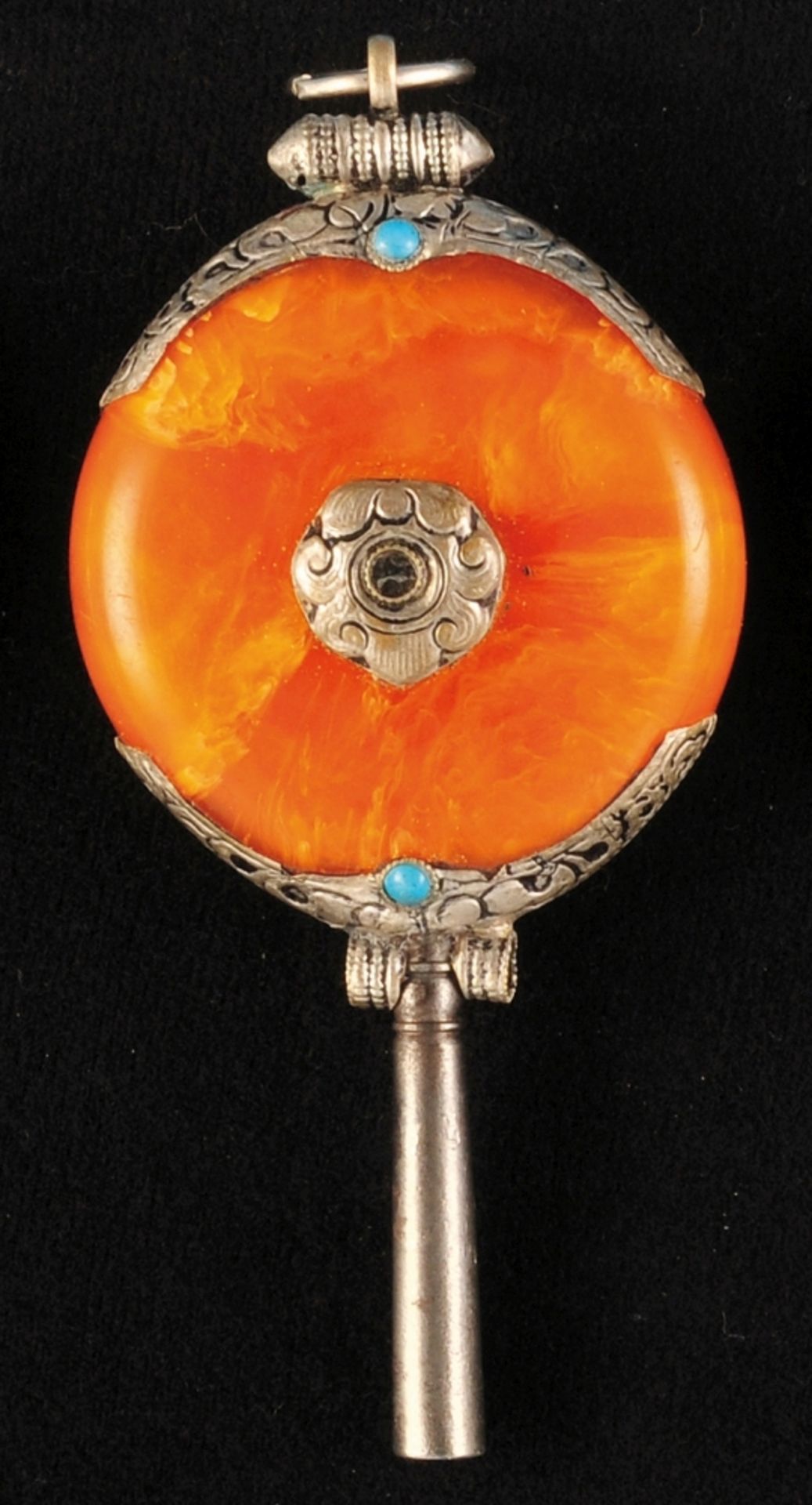 Grandfather clock key with amber and silvered decorations, square = 4 mm