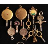 Set of 10 pocket watch keys,