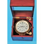 Marine-Chronometer Dobbie Mc Innes Ltd., Nr. 10028, South Shields, London, Glasgow, Liverpool, (Lit.