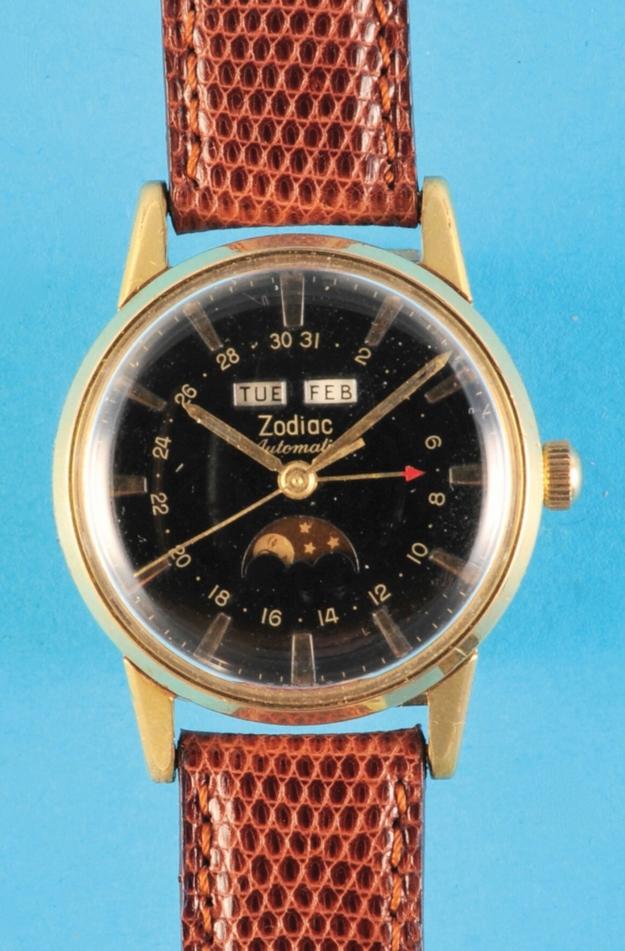 Zodiac Automatic wristwatch with moon phase calendar and central second hand,