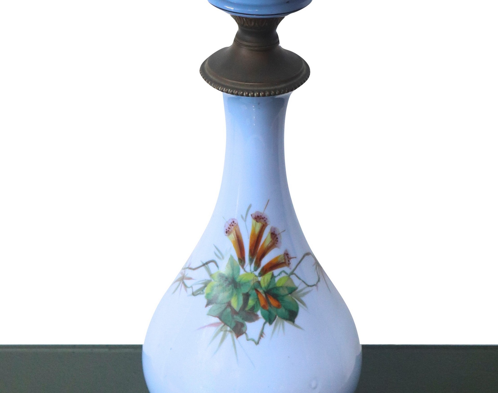 Lamp in shades of blue with floral decoration, Early 20th century - Image 2 of 4