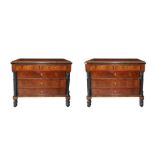 Pair of chests of drawers in walnut wood, Early 19th century