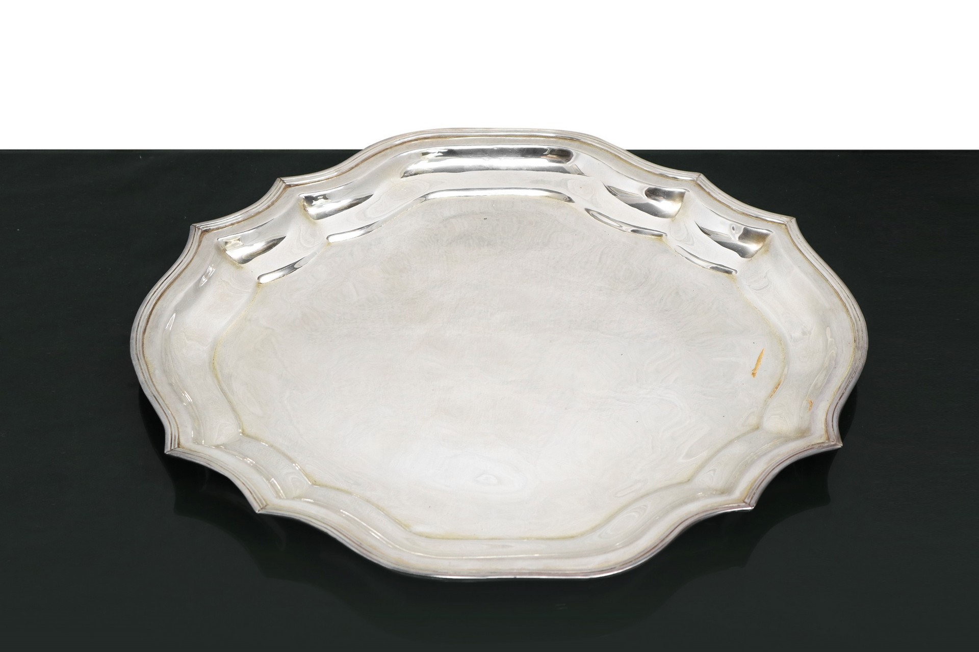 Sheffield scalloped tray