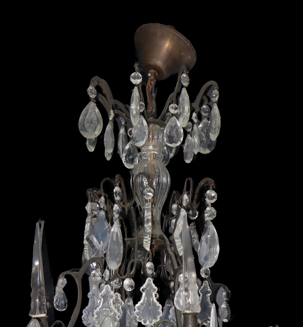 Chandelier with metal structure, hand-cut glass toasts, 8 lights, Early 20th century - Image 3 of 3