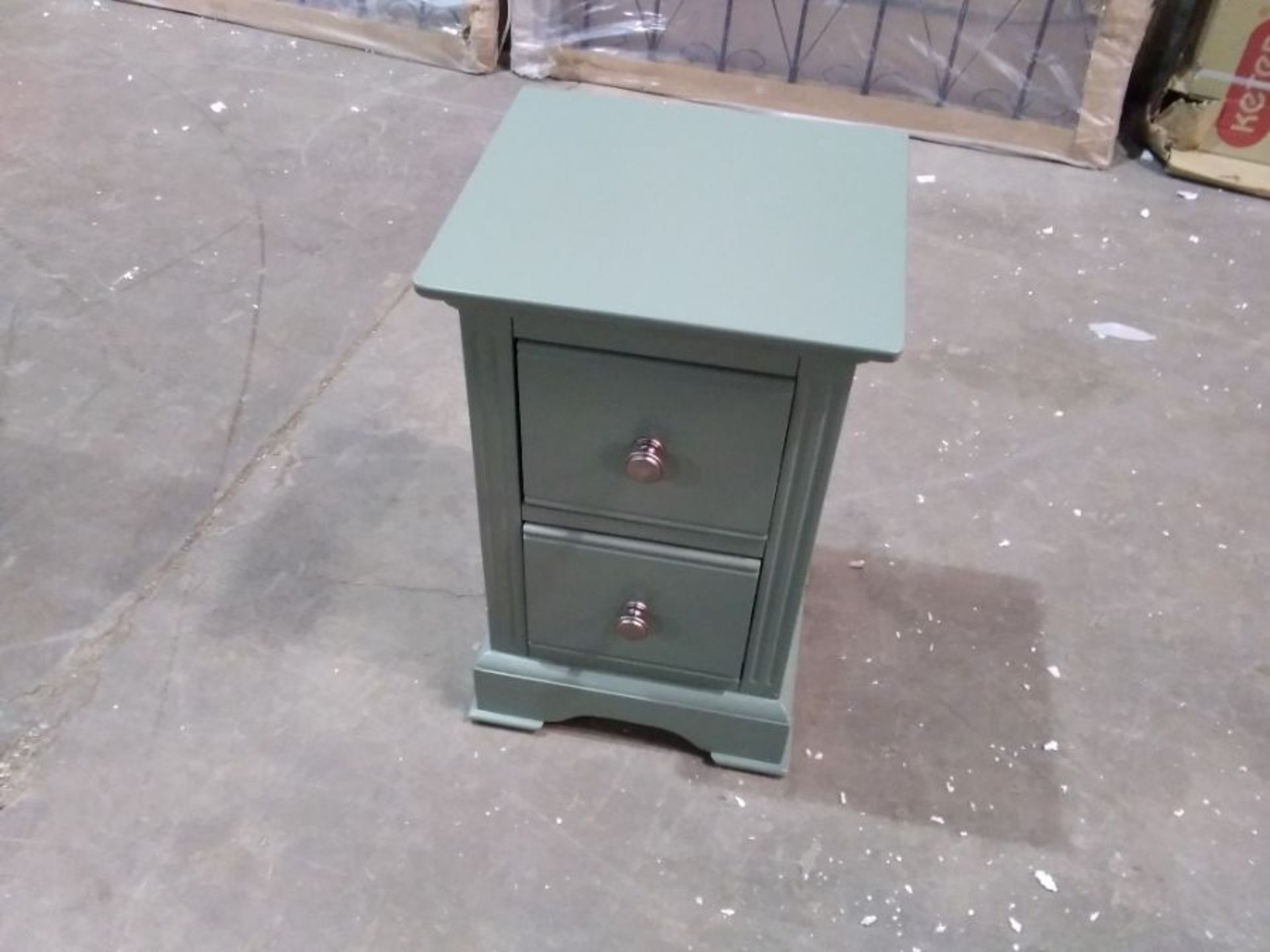 BANBURY CACTUS GREEN 2 DRAWER BEDSIDE (DAMAGED)