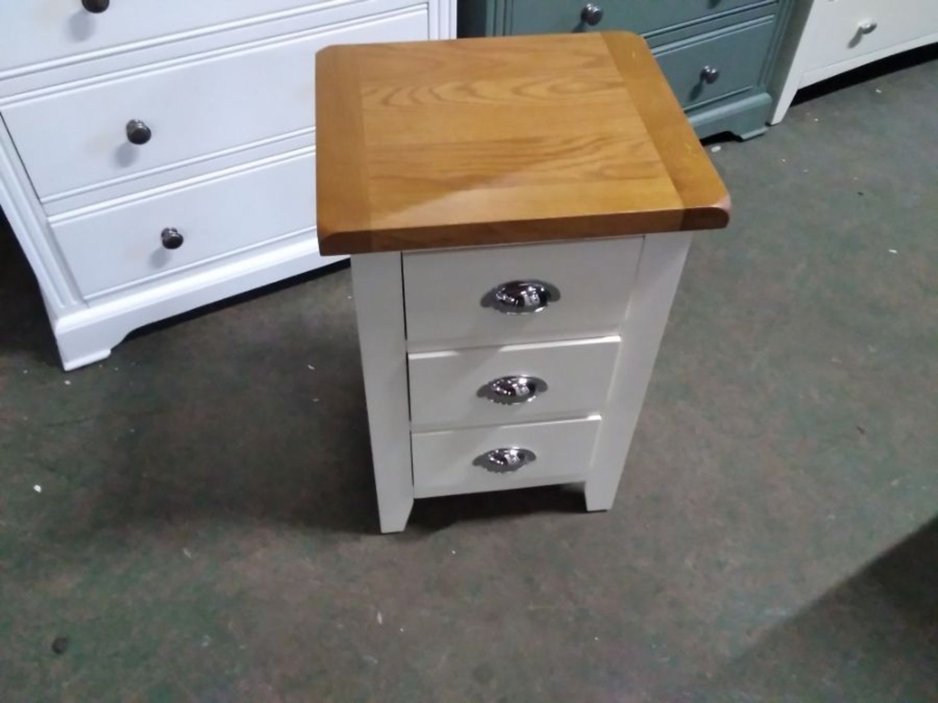 CHESTER WHITE PAINTED AND OAK 3 DRAWER BEDSIDE
