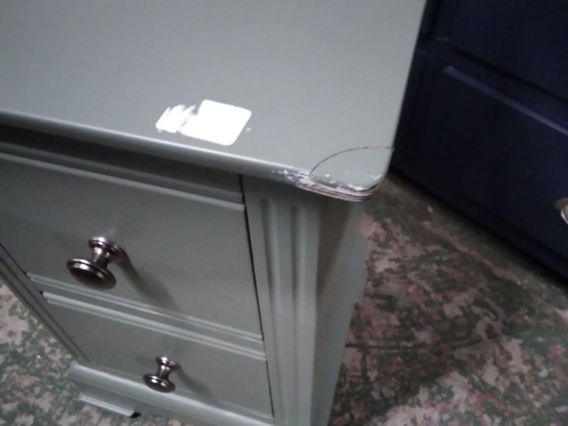 BANBURY CACTUS GREEN 2 DRAWER BEDSIDE (DAMAGE) - Image 2 of 2