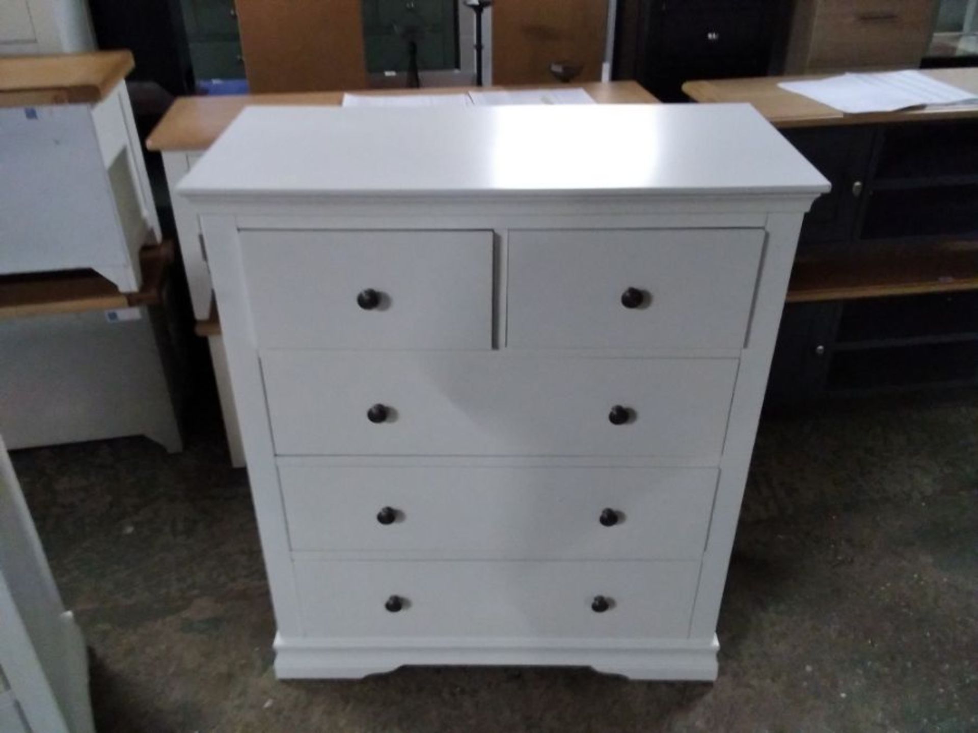 FLORENCE WHITE PAINTED 2/3 CHEST OF DRAWERS (DAMAG