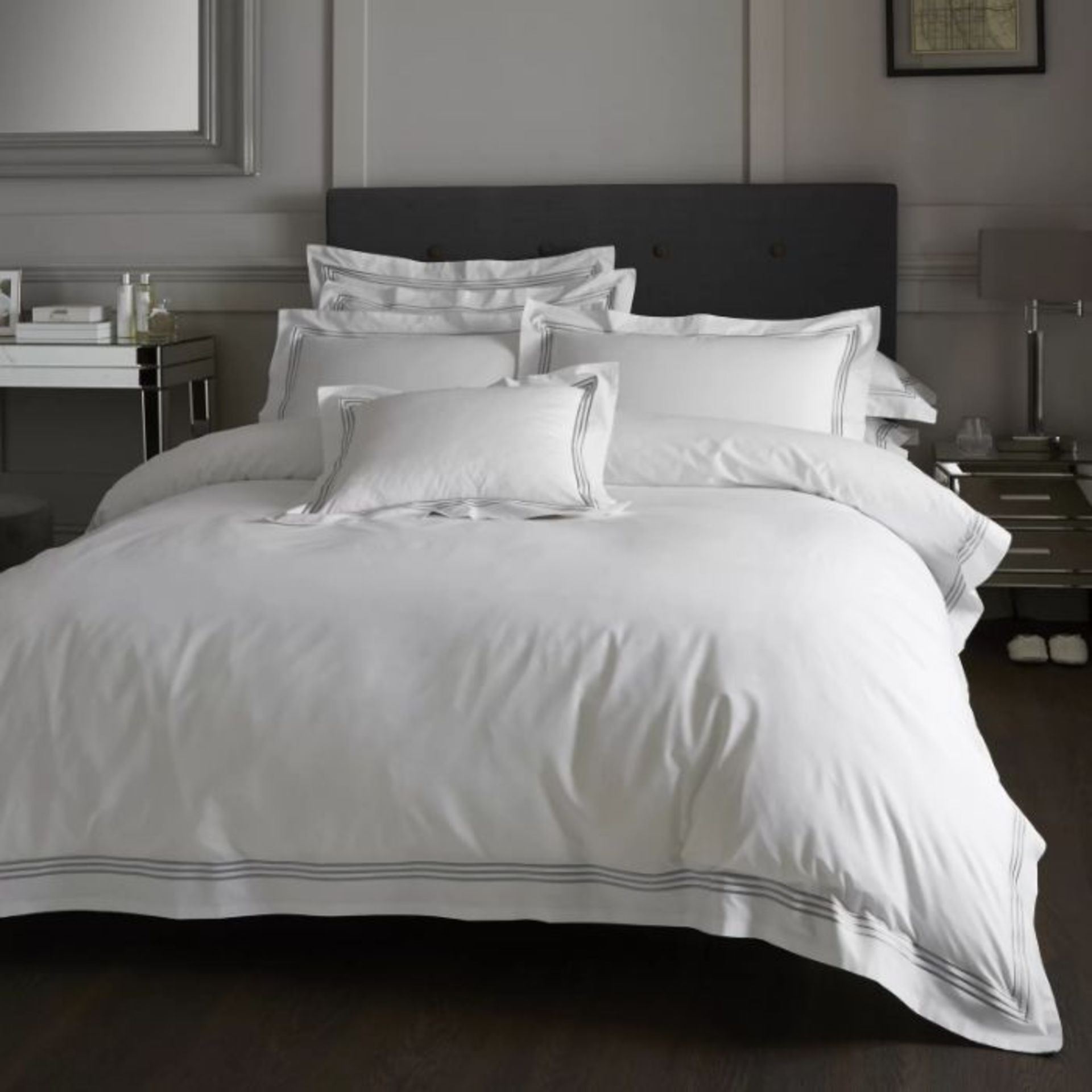 Three Posts, Amberwood 180 TC Duvet Cover Set (WHITE & CHARCOAL) (DOUBLE) - RRP £21.99(HAHK1511 -