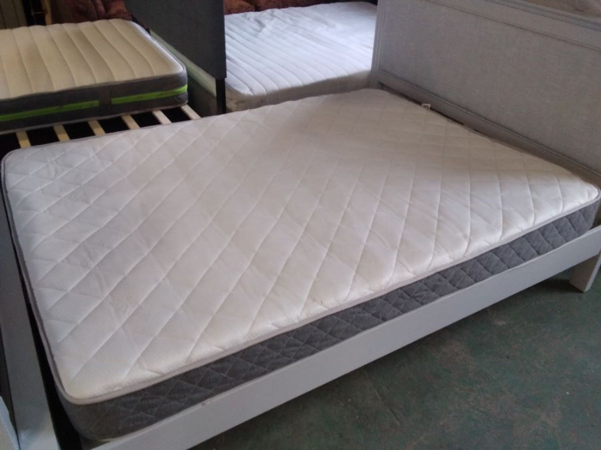 DOUBLE MEMORY FOAM OPEN COIL MATTRESS (NO BAG)