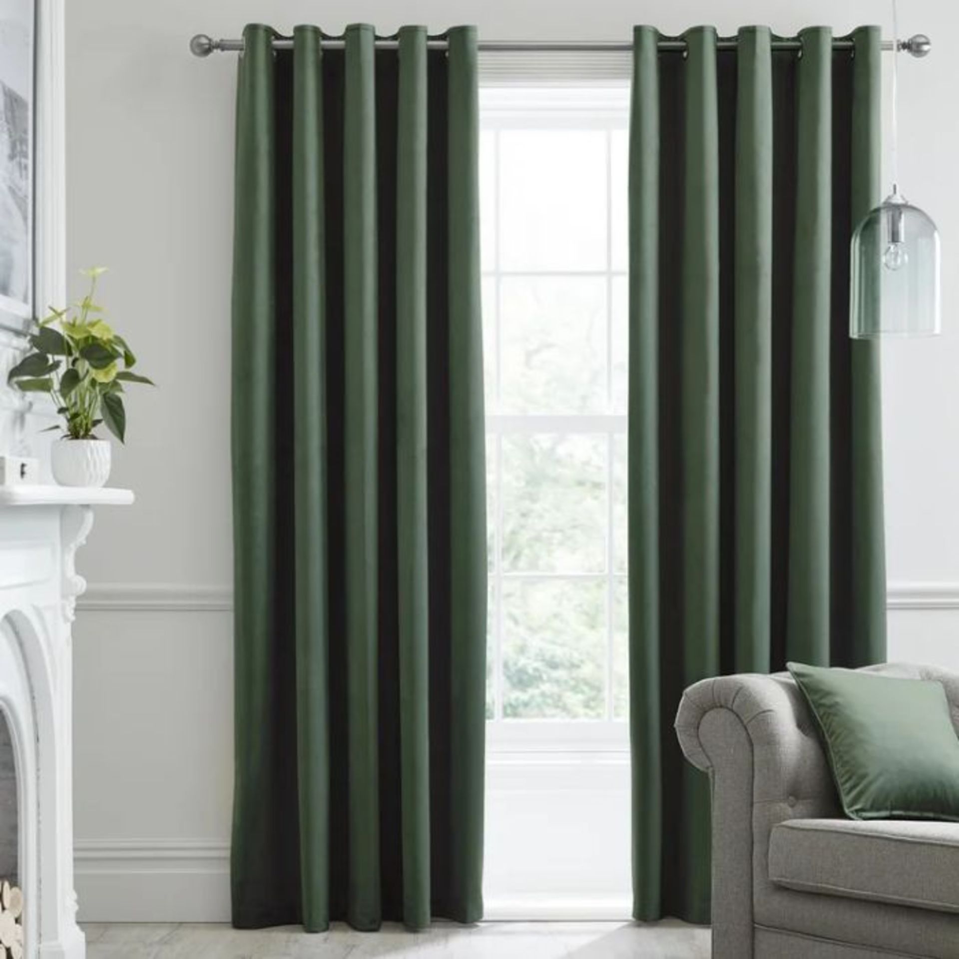 Laurence Llewelyn-Bowen, Montrose Eyelet Blackout Curtains (DARK GREEN) (66" W x 90" D) - RRP £83.99