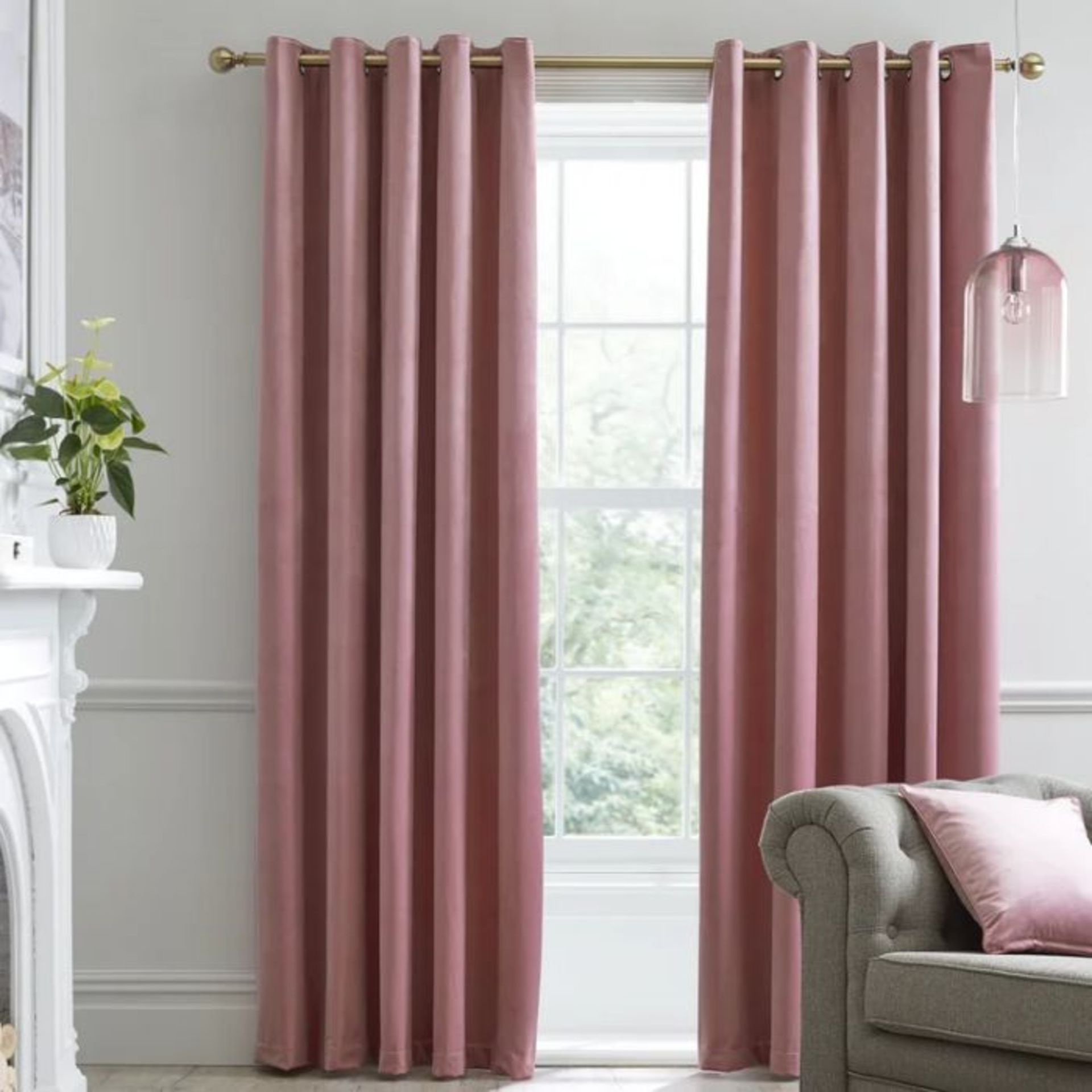 Laurence Llewelyn-Bowen, Montrose Eyelet Blackout Curtains (BLUSH PINK) (SIZE UNKNOWN) - RRP £99.