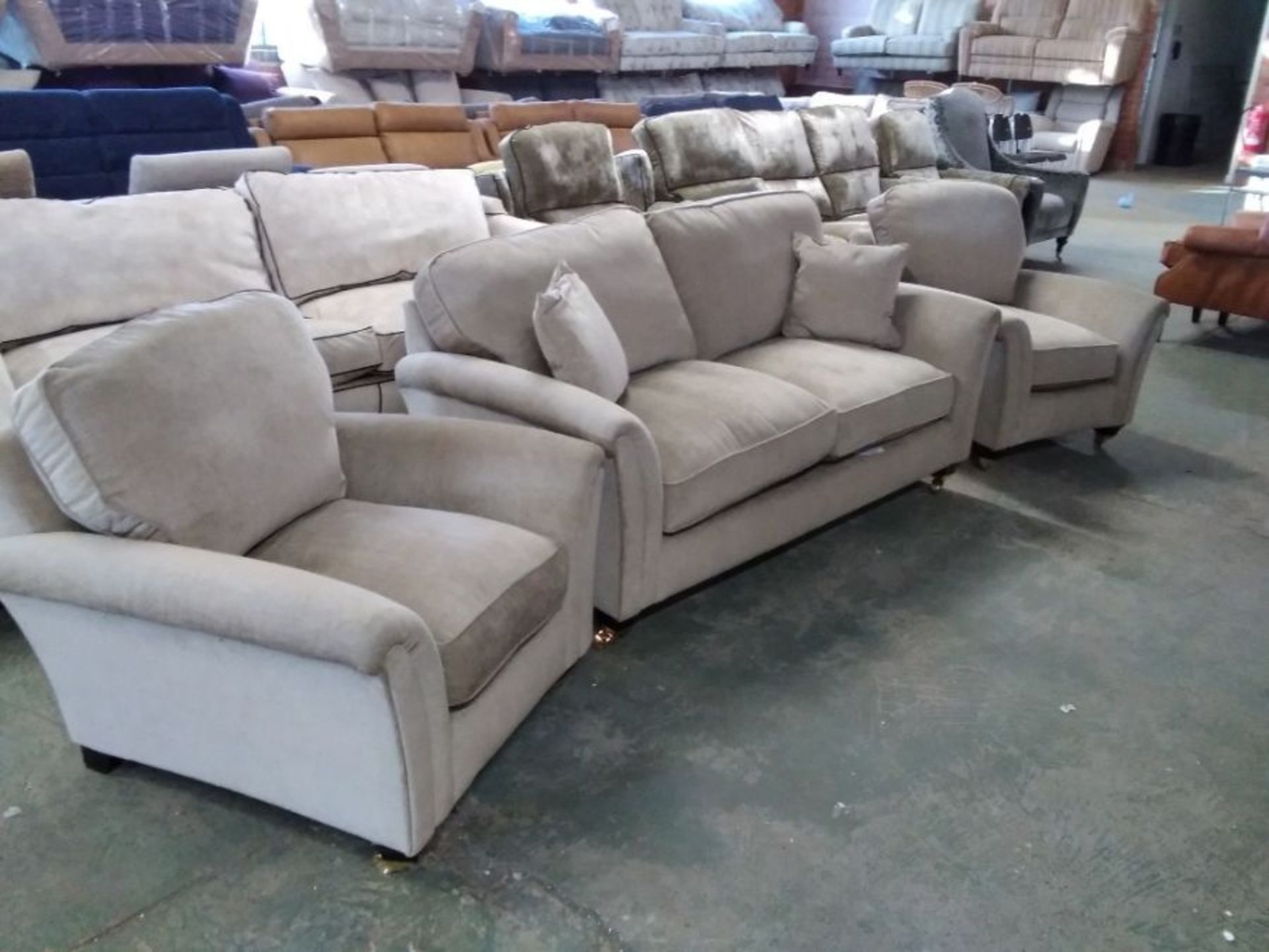 BEIGE FABRIC 3 SEATER AND 2 X CHAIRS (TROO2909-WO1