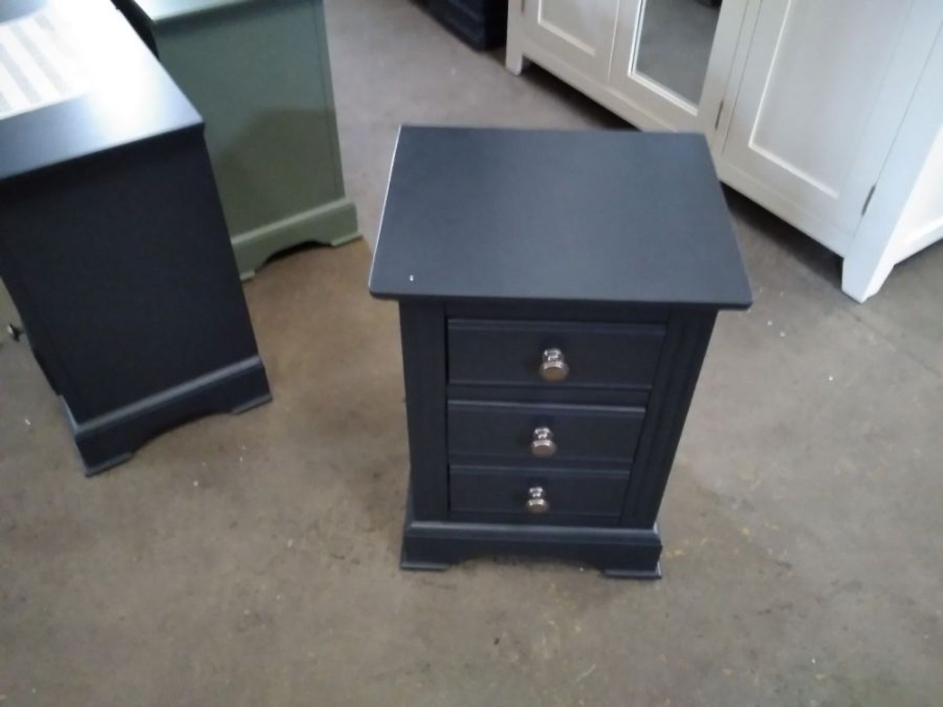 BAMBURY MIDNIGHT GREY PAINTED 3 DRAWER BEDSIDE