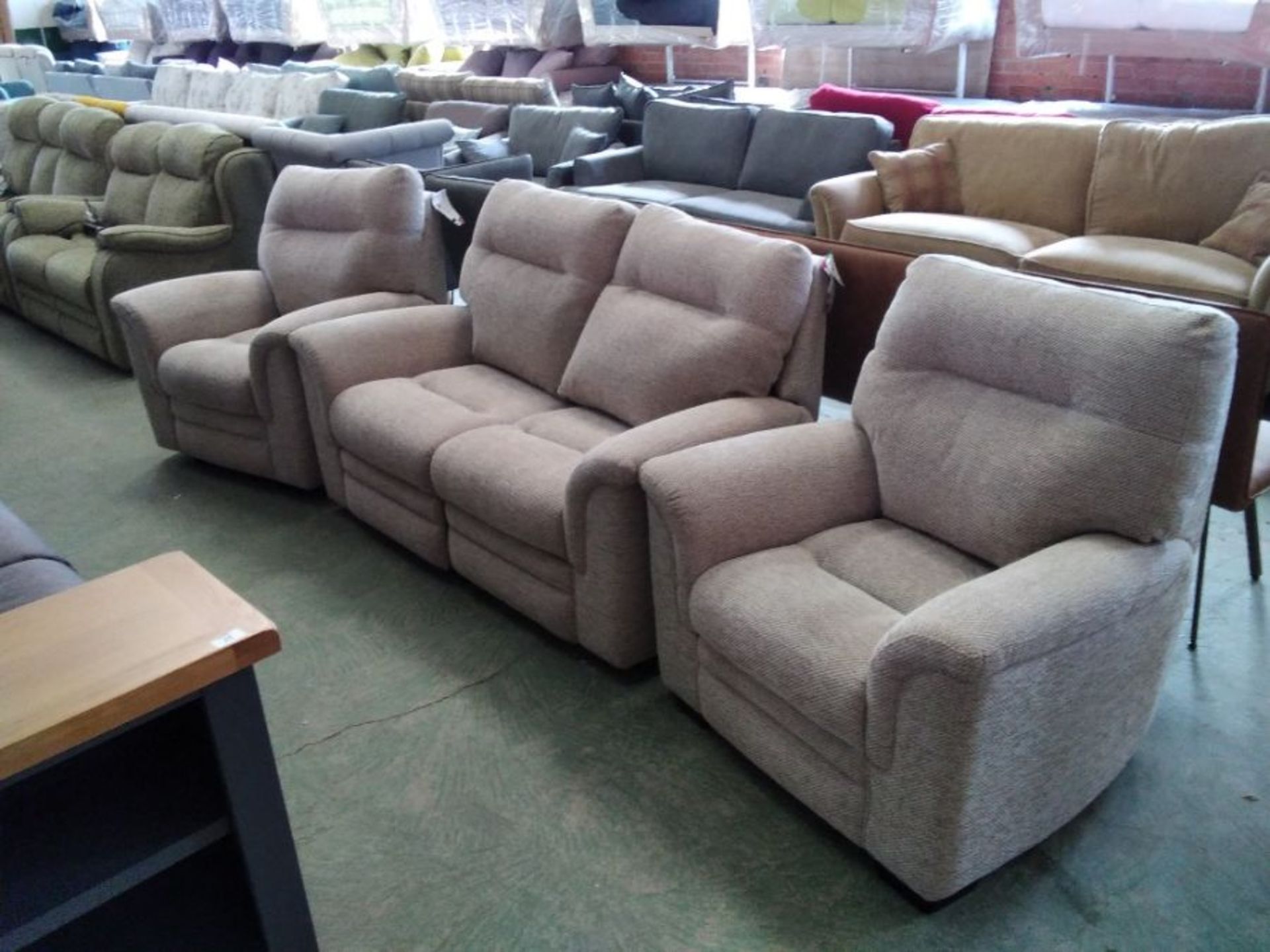 BEIGE ELECTRIC RECLINING 2 SEATER CHAIR AND FIXED