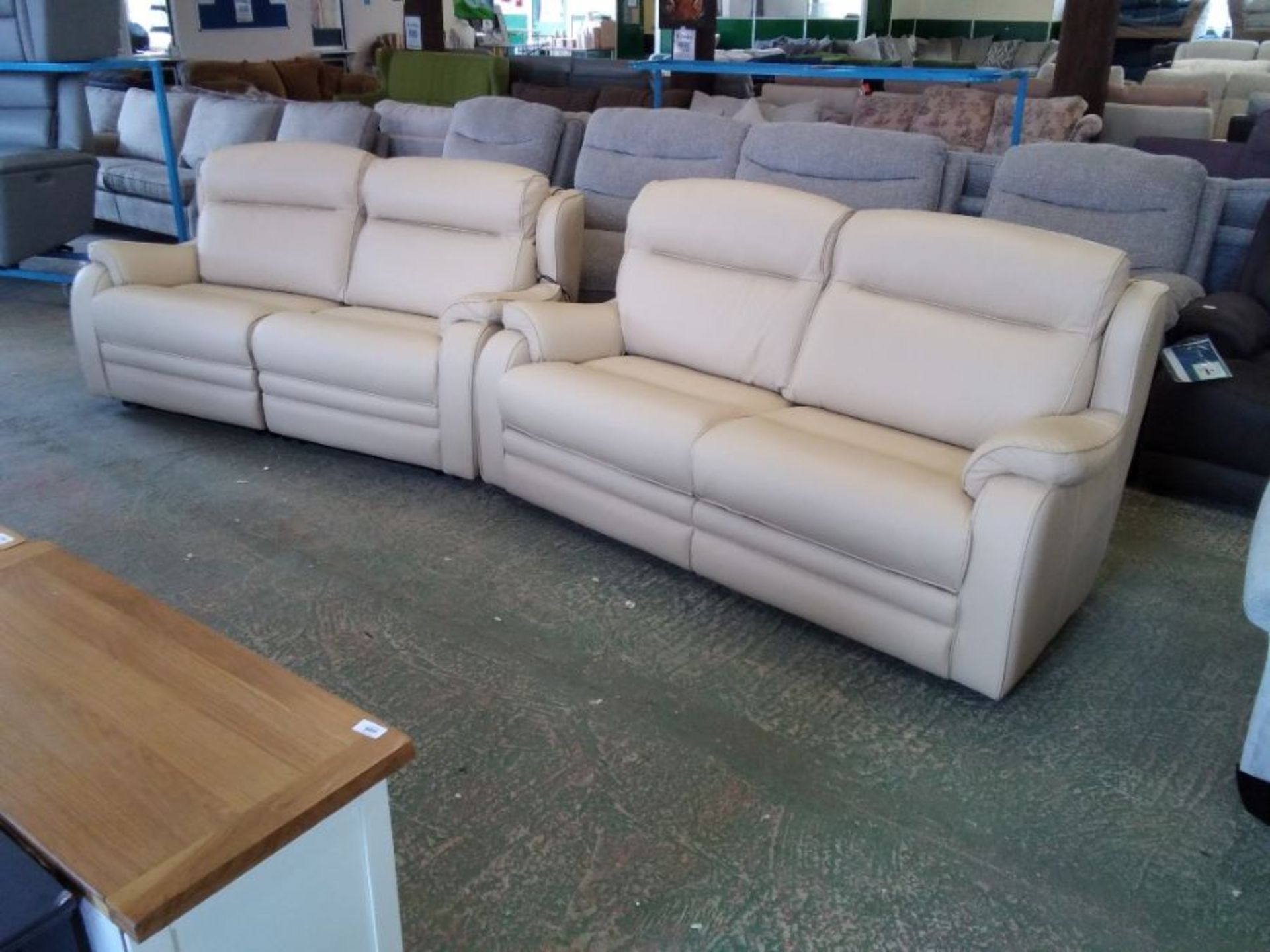 CREAM LEATHER ELECTRIC RECLINING 3 SEATER AND FIXE