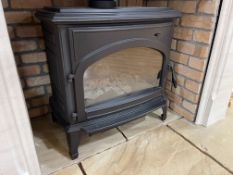 Ex-Display Bronpi Etna Multi Fuel Heating Stove, Approximately 720 x 430 x 730 RRP: £1483.00 Inc