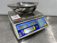 Excell T8379 Digital Display Weigh Scales With 2no. Stainless Steel Weighing Pots, Max 3/6kg &
