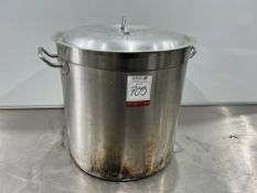 Stainless Steel Cooking Pot, 440mm Dia & 400mm Deep. Please Note: There is NO VAT on the HAMMER