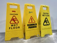 3no. Caution Wet Floor Signs