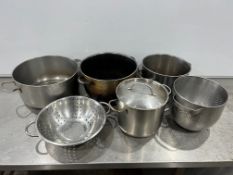 6no. Various Stainless Steel Cooking Sundries Comprising; 4no. Stockpots, 2no. Colanders