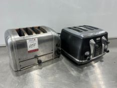 Dualit 4-Slice Stainless Steel 4-Slice Toaster & DeLonghi CTOM4003.BK 4-Slice Toaster