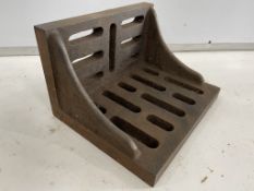 Windley Bros Open End Angle Plate