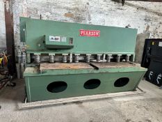 Pearson Hydraulic Down Stoking Guillotine no.713201 C/W Power Back Gage 2500mm x 10mm, 3 Phase Power