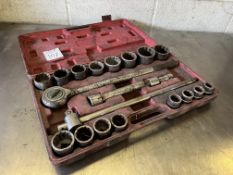 Socket Wrench Set, Complete With 16no. Nuts & Carry Case