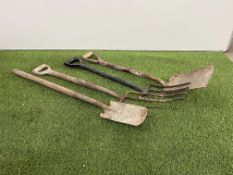 Quantity of Various Shovels & Forks as Lotted, Collection By Appointment Only 09:30 to 12:00