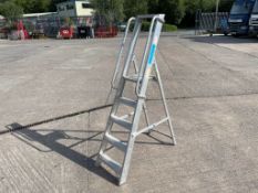 Lyte Industries 5-Tread Aluminium Platform Stepladder, There is No VAT on the Hammer Price of this