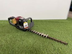 Kawasaki KHD600B Petrol Hedge Trimmer as Lotted. Please Note: Spares & Repairs. Please Note: No