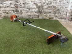 Stihl FS85 Petrol Strimmer as Lotted, Please Note: No VAT on Hammer Price