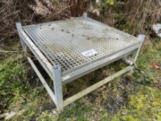Galvanised Steel Paint Platform, Lot Location; Eardisland, Leominster, Collection Strictly By