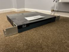 Cisco 1900 Integrated Service Routers Complete With Bracket Lot Location; Eardisland, Leominster,
