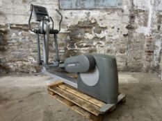 Life Fitness 95Xi Commercial Cross Trainer, 2150 x 670 x 1625mm,