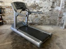 Life Fitness 95Ti Treadmill, 2110 x 840 x 1610mm, 240v