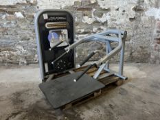 Life Fitness Circuit Series Squat Machine