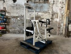 Life Fitness Shoulder Press Machine
