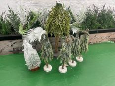 6no. Table Top Christmas Tree Decorations, Sizes & Styles Vary, Please Note Damage To One
