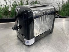 Dualit DLT2Pa 2-Slot Toaster 230V