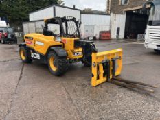 Salvage 2022 JCB 525-60 Hi Viz Telehandler Complete with Forks, 193 Hours at Time of Damage. The