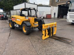 Unreserved Online Auction - Salvage 2022 JCB 525-60 Hi Viz Telehandler